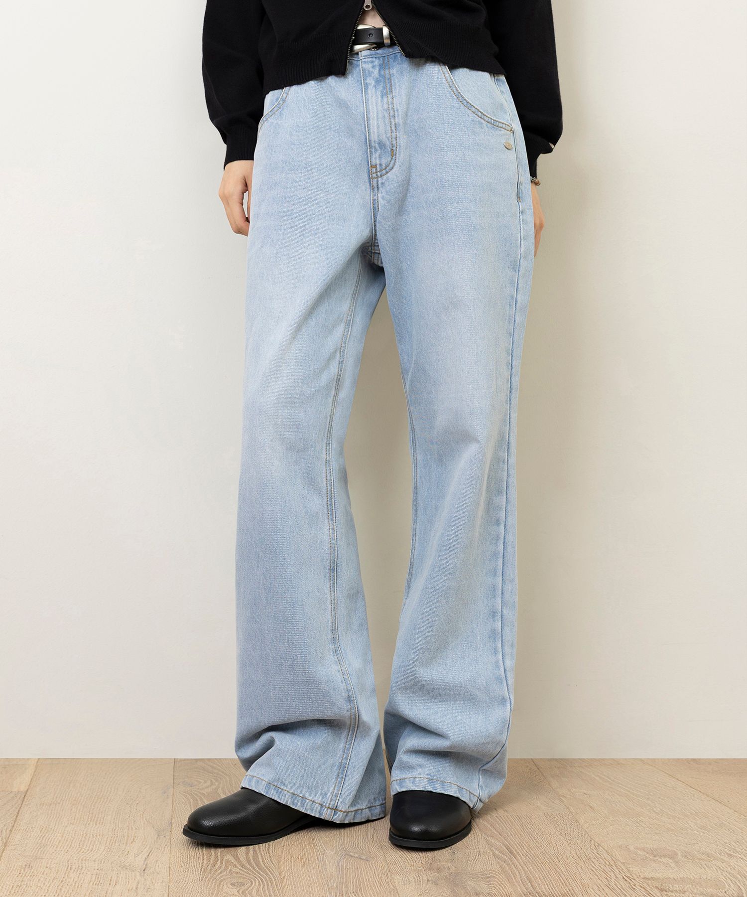 MUSINSA EUGGEN Washed Bootcut Denim Pants_Light Indigo