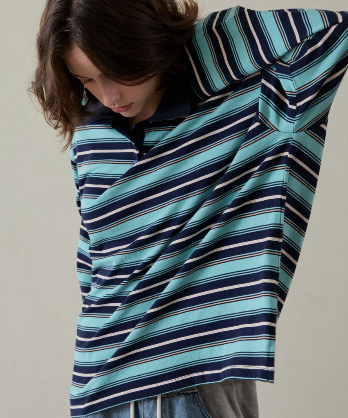 위오이(WIOE) Wioe Overfit Stripe Collar Tshirt_Navy
