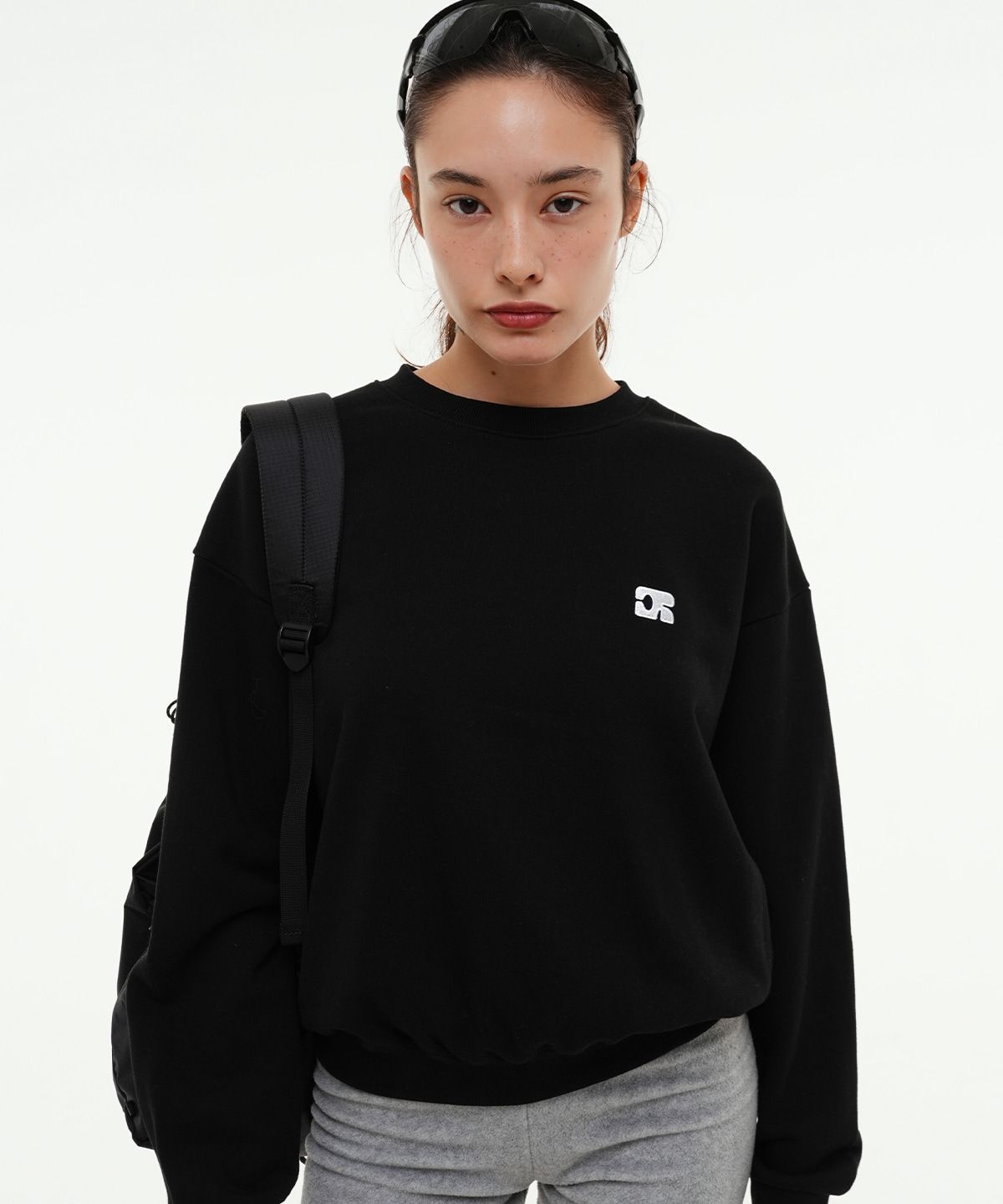 센토르(CENTAUR.KR) CENTAUR EMBLEM SWEATSHIRT_BLACK