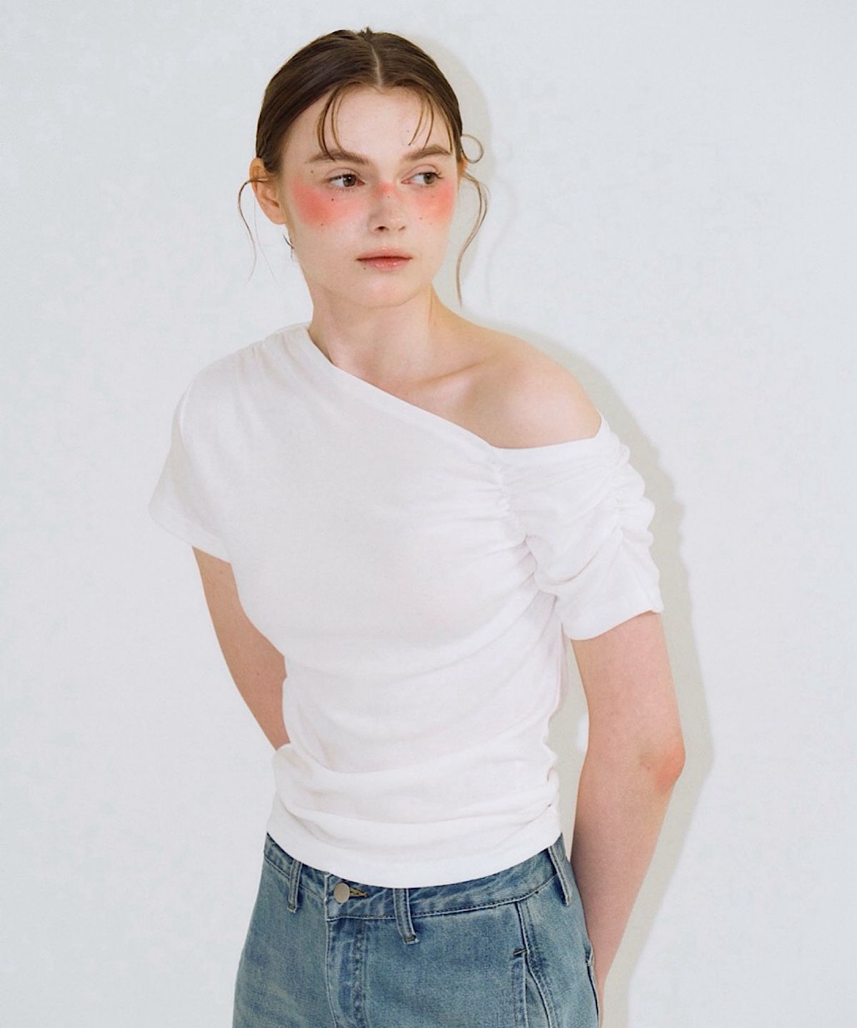 아포엠(APOEM) Slant Top  - 3colors