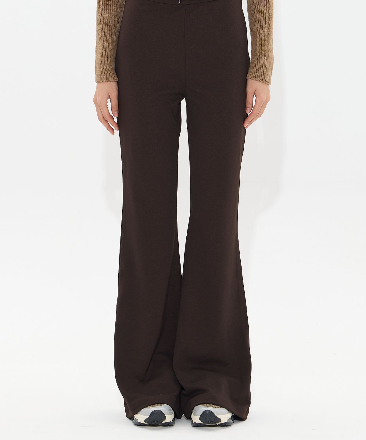 모아(MOAA) Hidden Zip Flare Pants (BROWN)