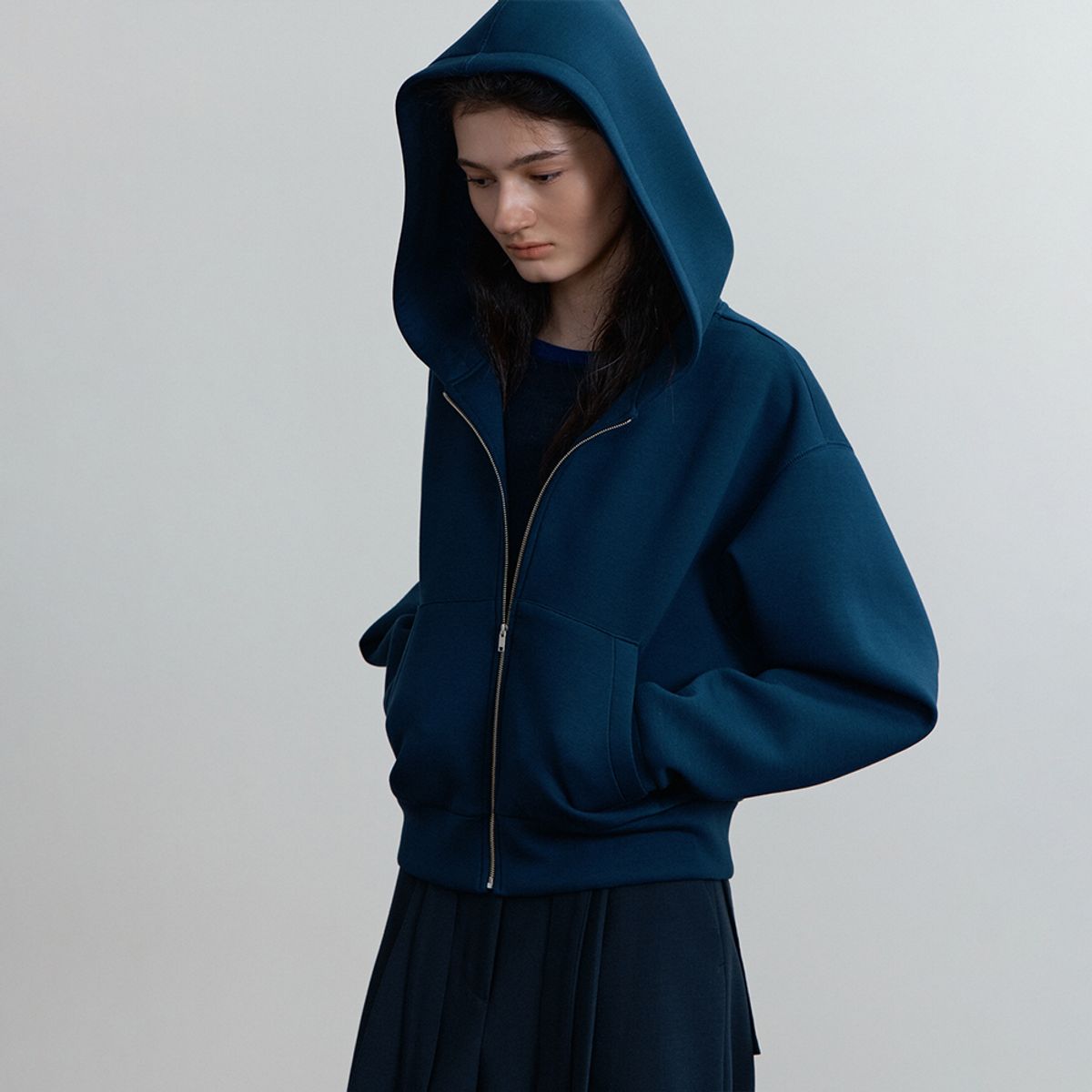 퍼블리카엑스(PUBLICKA X) MOSS JUMPER NAVY
