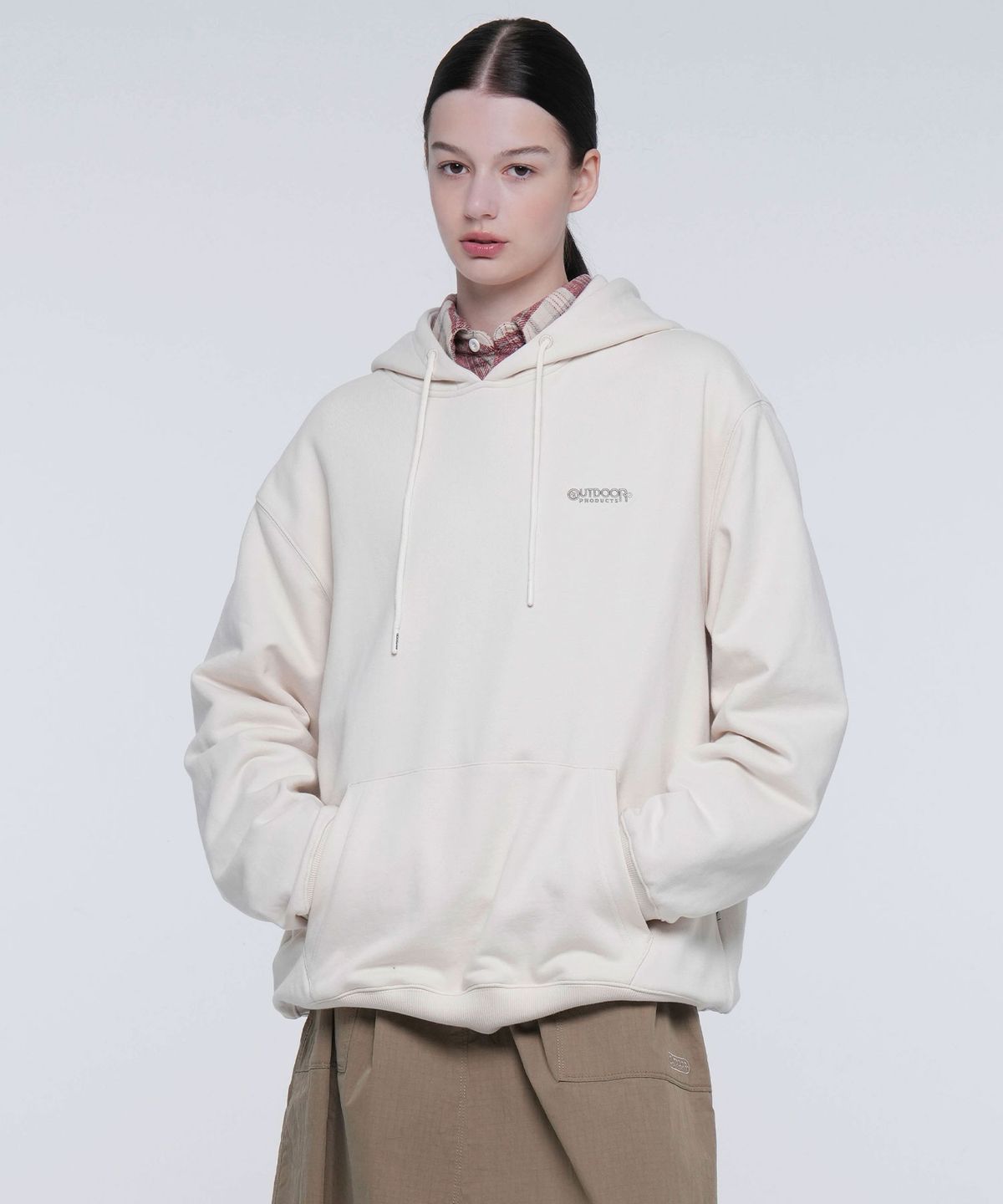 아웃도어 프로덕츠(OUTDOOR PRODUCTS) STANDARD LOGO HOODIE (IVORY)