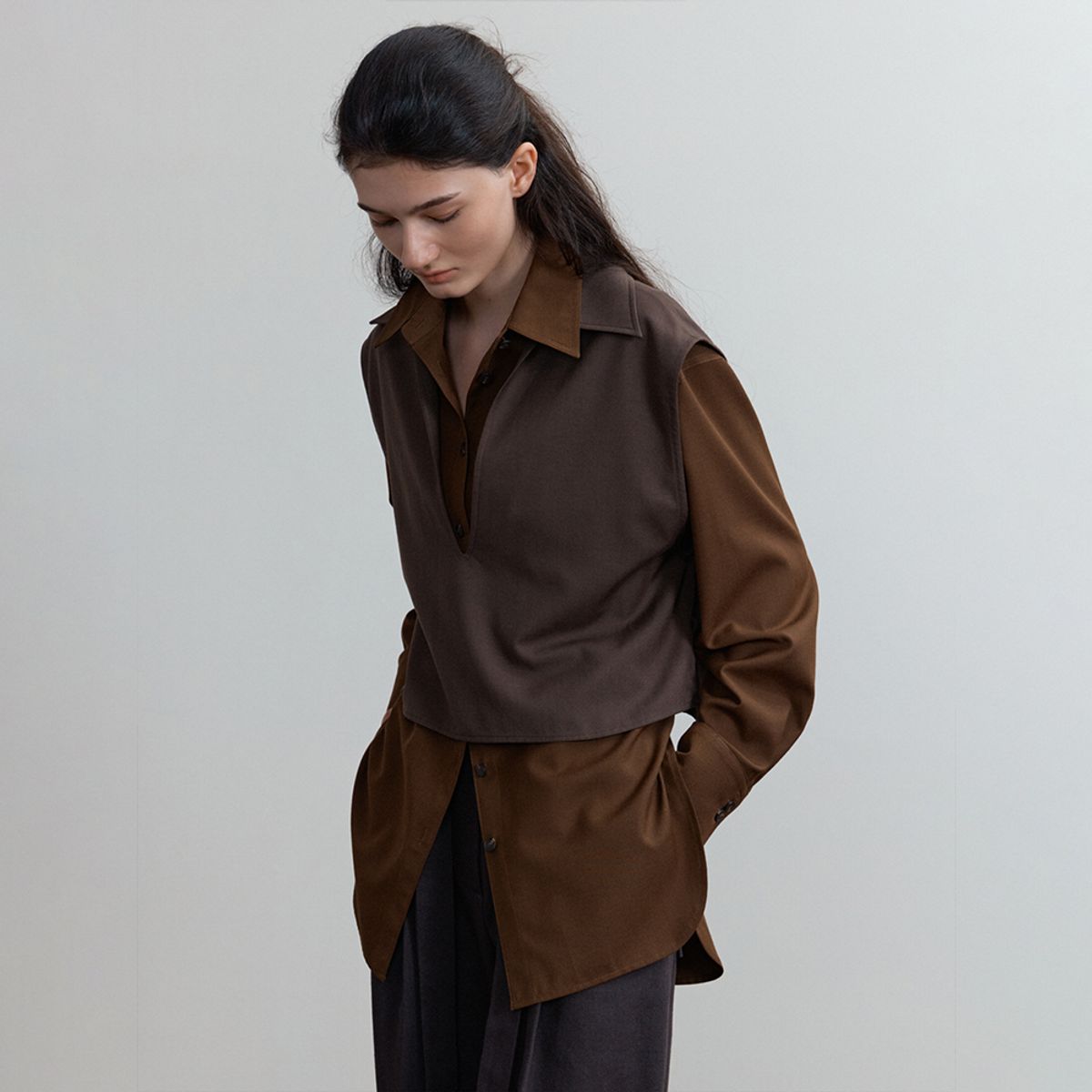 퍼블리카엑스(PUBLICKA X) MILES VEST BROWN