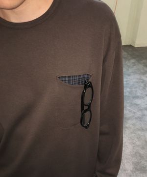 체크인 포켓 롱 슬리브_브라운