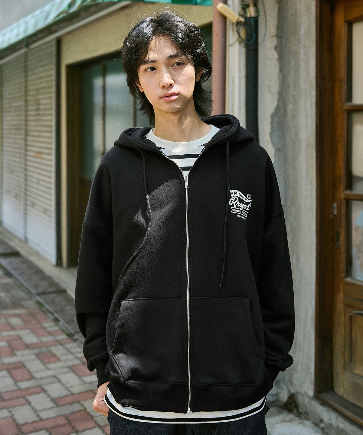 미니멀프로젝트(MINIMALPROJECT) 컴포트 오버핏 후드집업 MZT116-Z [BLACK]