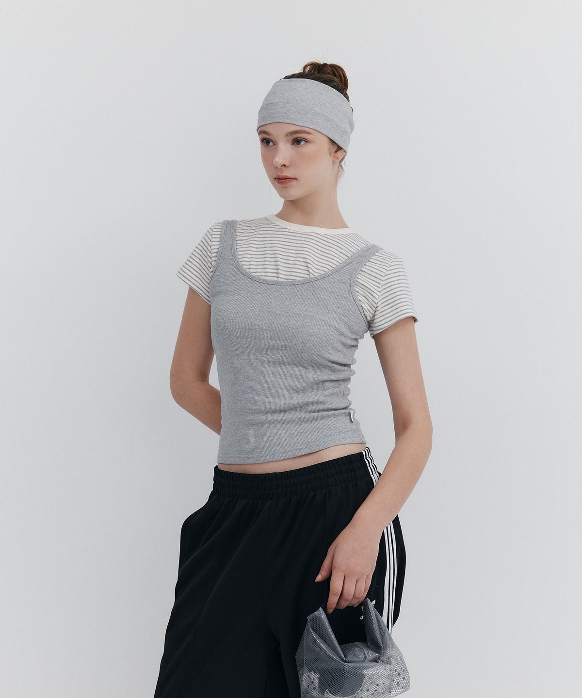 우네(OONE) Stripe Cropped T-Shirts_Ivory