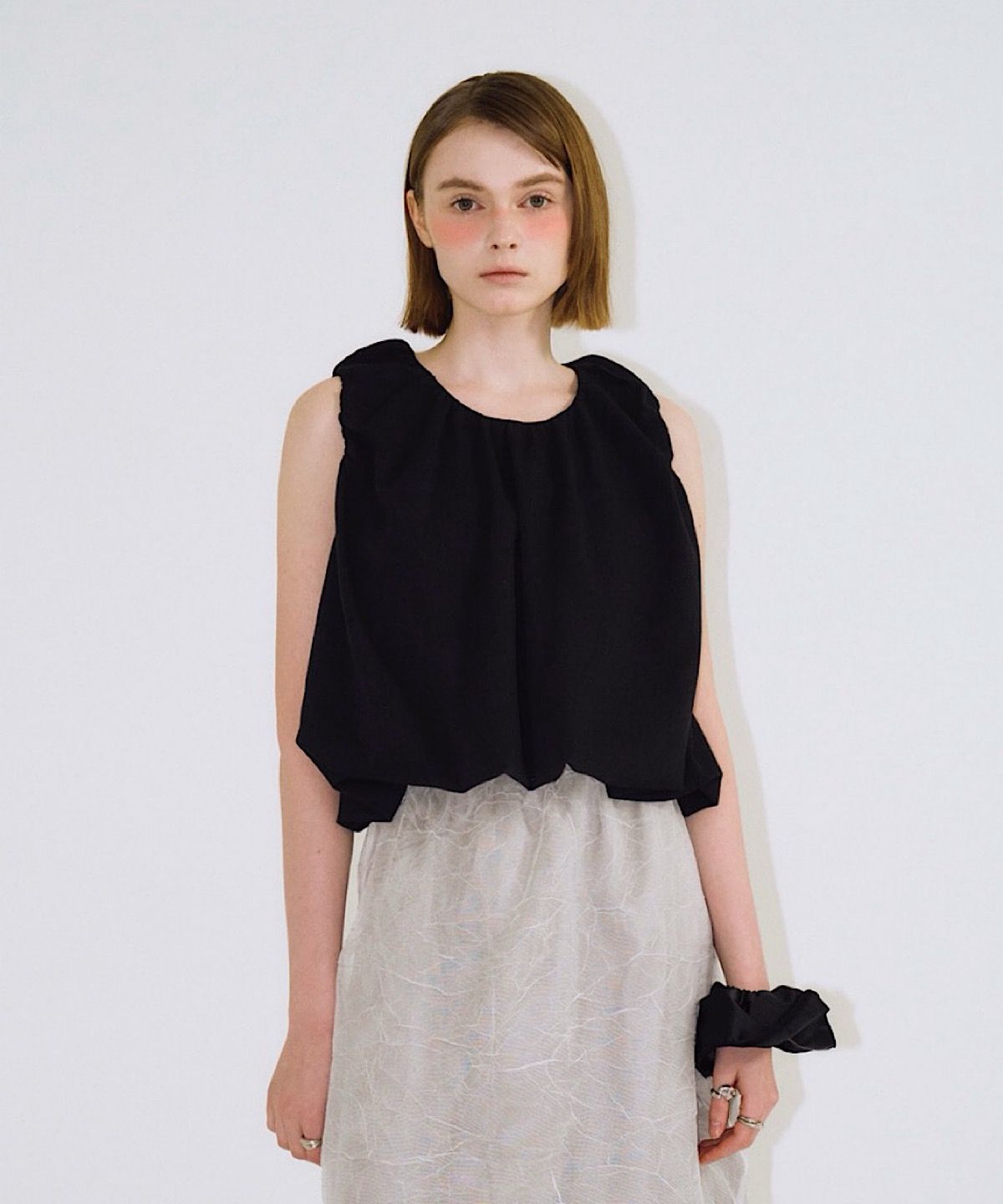아포엠(APOEM) Frill Balloon Top - 3colors