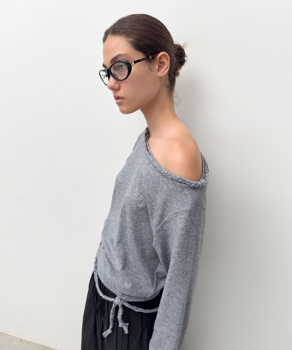 다이애그널(DIAGONAL) BRAID STRING TOP (melange grey)