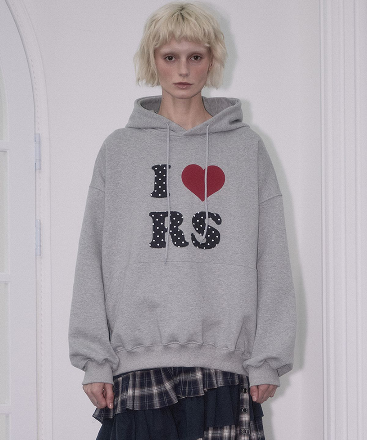 로제프란츠(ROSEFRANTZ) Dot Heart Hoodie [Gray]