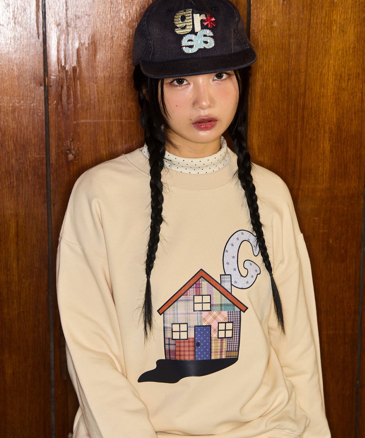 그레이버(GRAVER) [UNISEX]HOME 맨투맨_2color