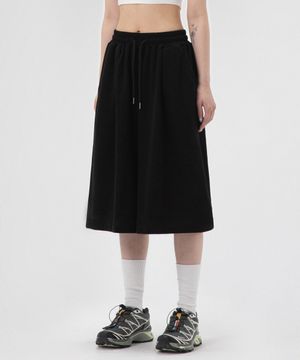 데일리 원턱 와이드 8부 버뮤다 쇼츠-블랙