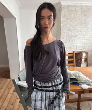 LOOSE SHIRRING TOP (charcoal)