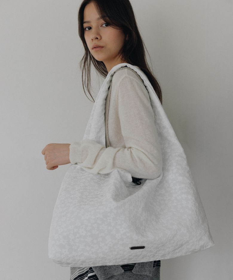 Camilla reversible hobo bag (white)