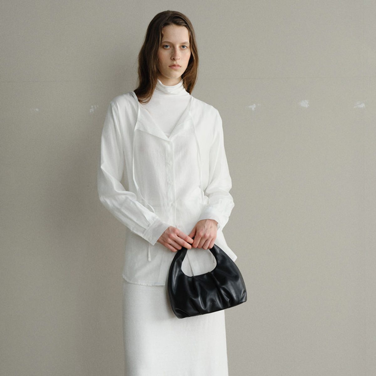 로서울(ROH SEOUL) Lua tote bag Black