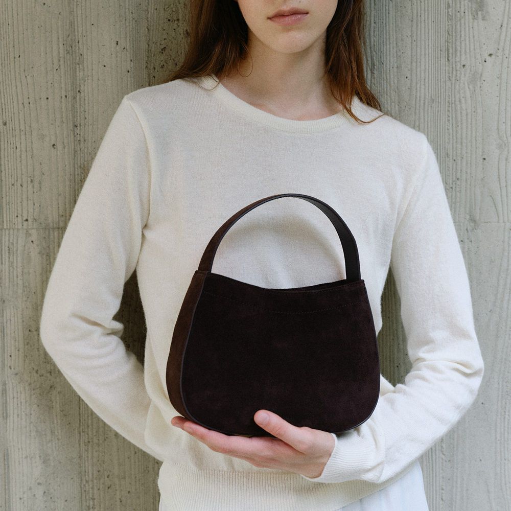 로서울(ROH SEOUL) Curly tote bag Suede Umber - 사이즈 & 후기 | 무신사