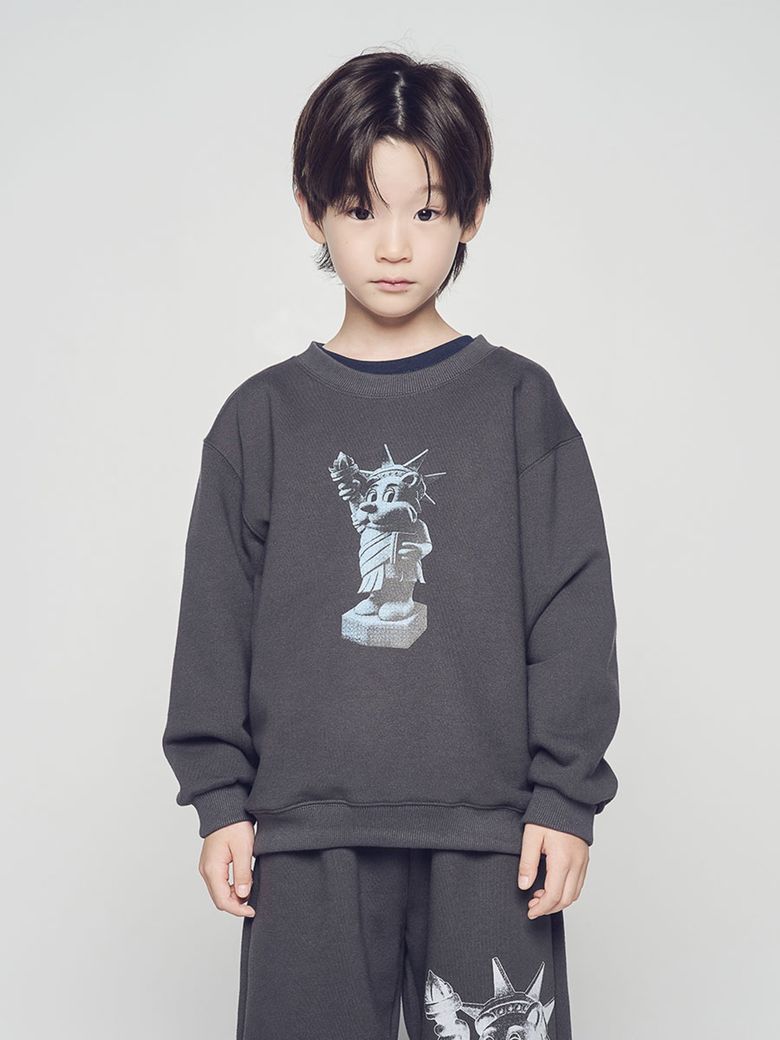 KIDS AC BEAR STATUE OF LIBERTY SWEATSHIRT (3 COLOR)