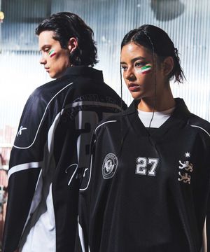 레트로 블록코어 카라 롱슬리브 블랙 GA5710 BK