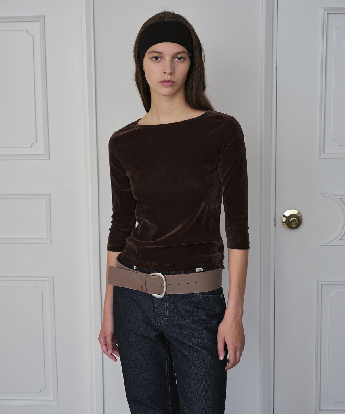 시메트릭 퍼센트(SYMMETRICPERCENT) 3/4 Sleeve Velvet Top / Brown