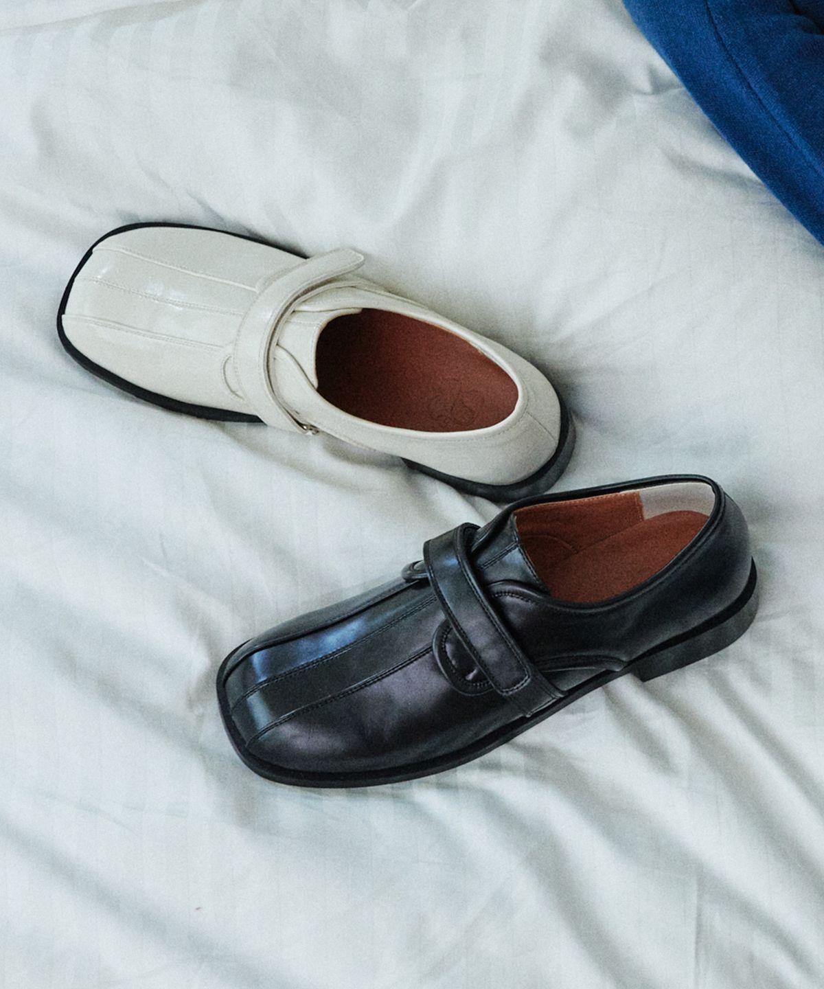 에이티티(ATT) Square Strap Loafers (att1009)