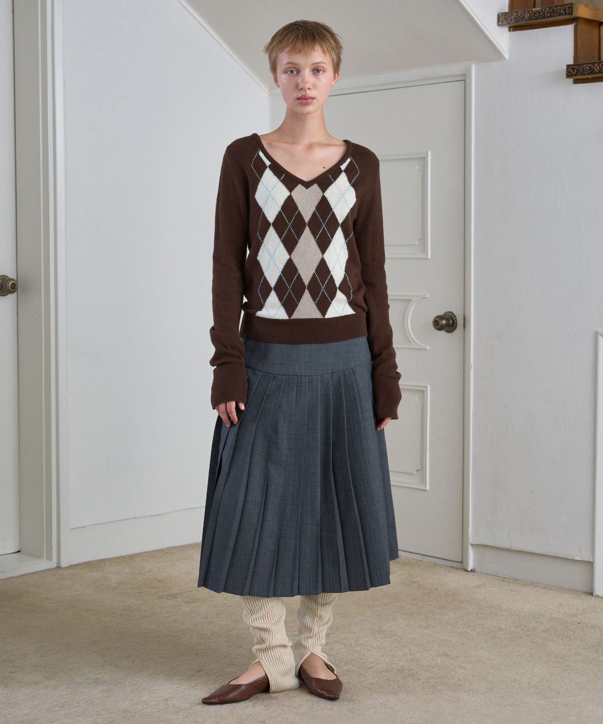 시메트릭 퍼센트(SYMMETRICPERCENT) Classic Pleats Skirt / Charcoal