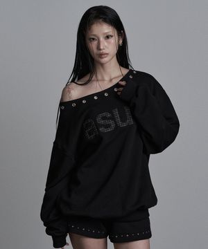 AU 원숄더 보트넥 맨투맨 블랙