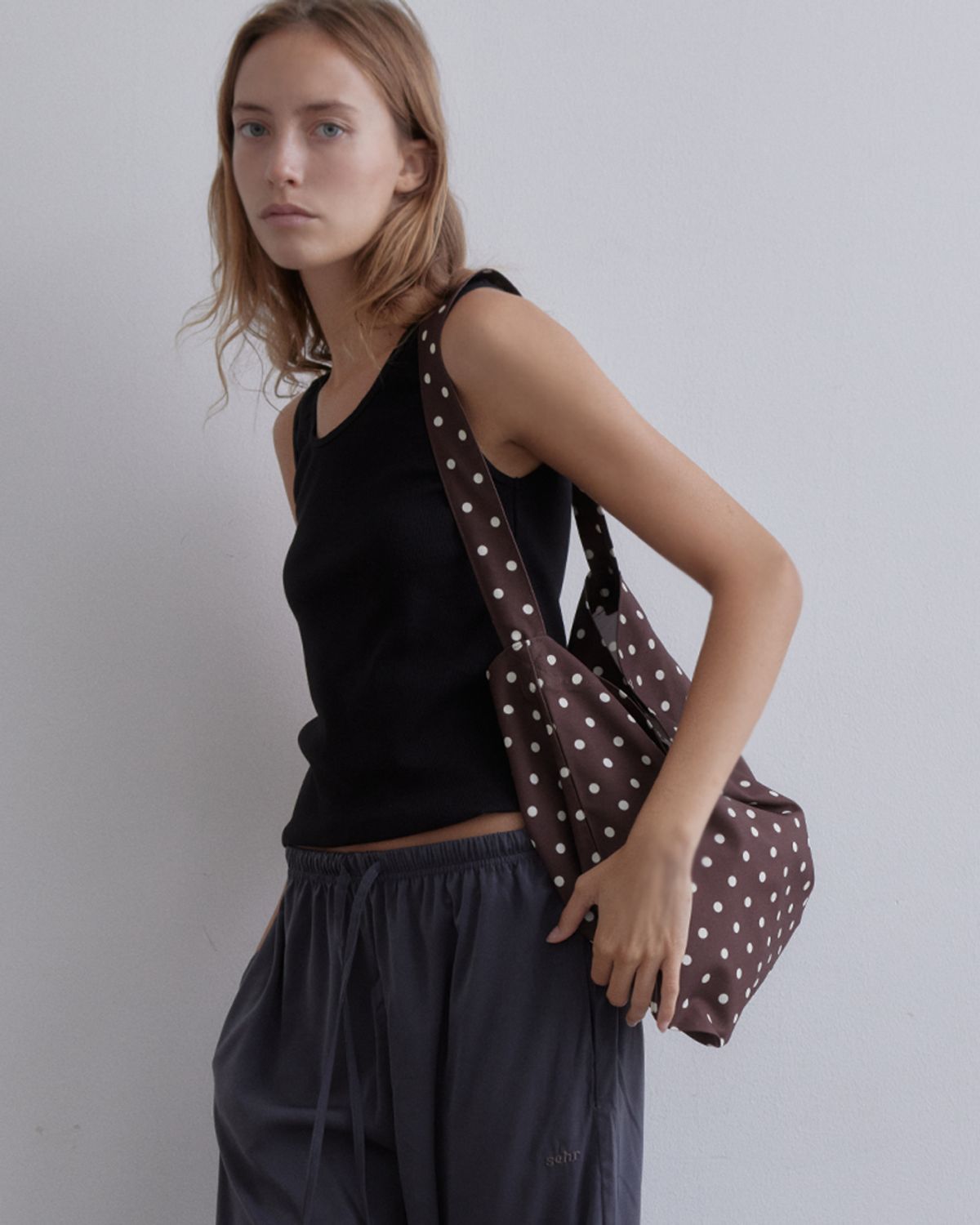 세르(SEHR) New Dot Easy Bag (Brown)