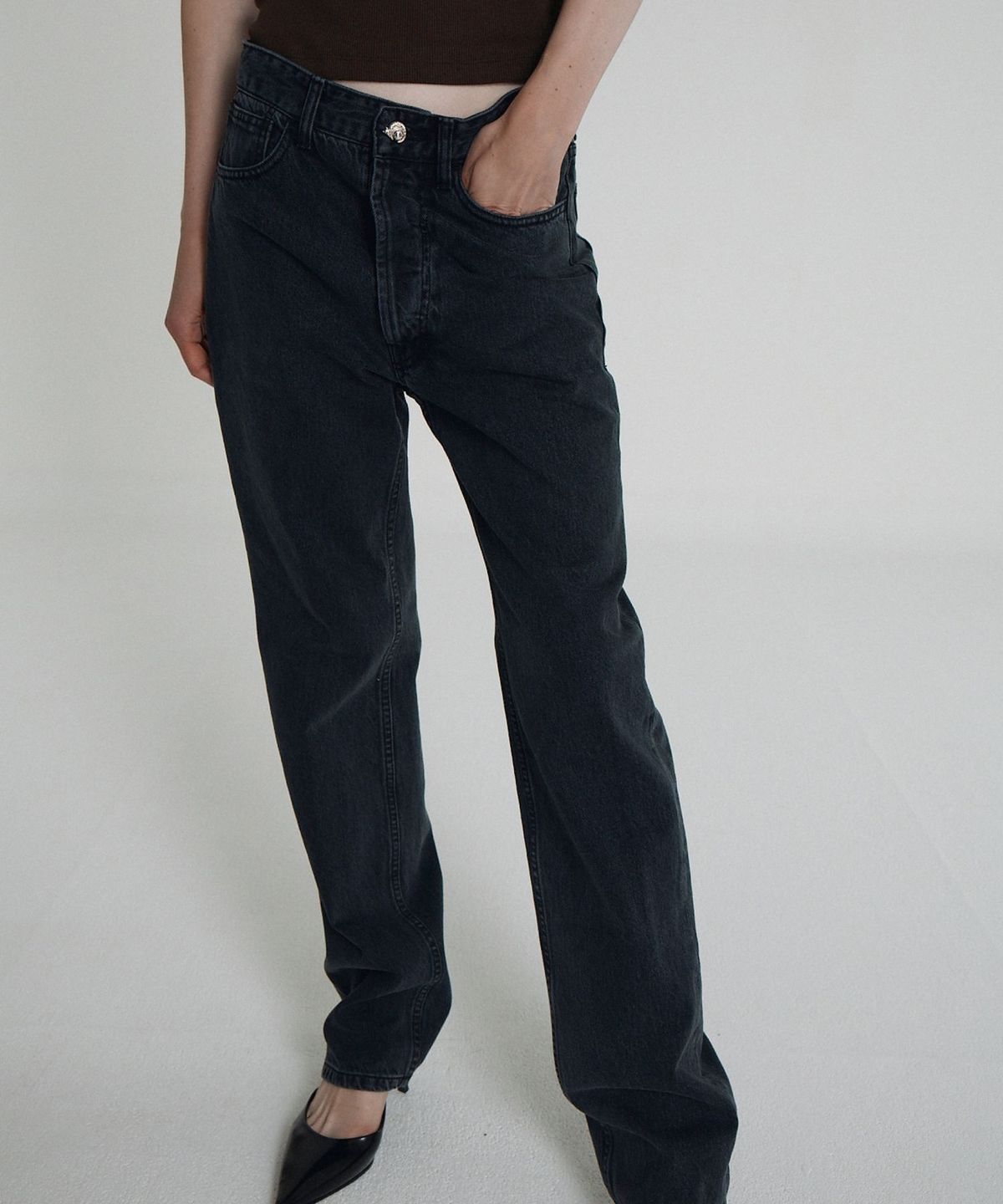순진(SOONJEANS) 호랑지 캔톤 스트레이트 레그 팬츠 [BLACK]