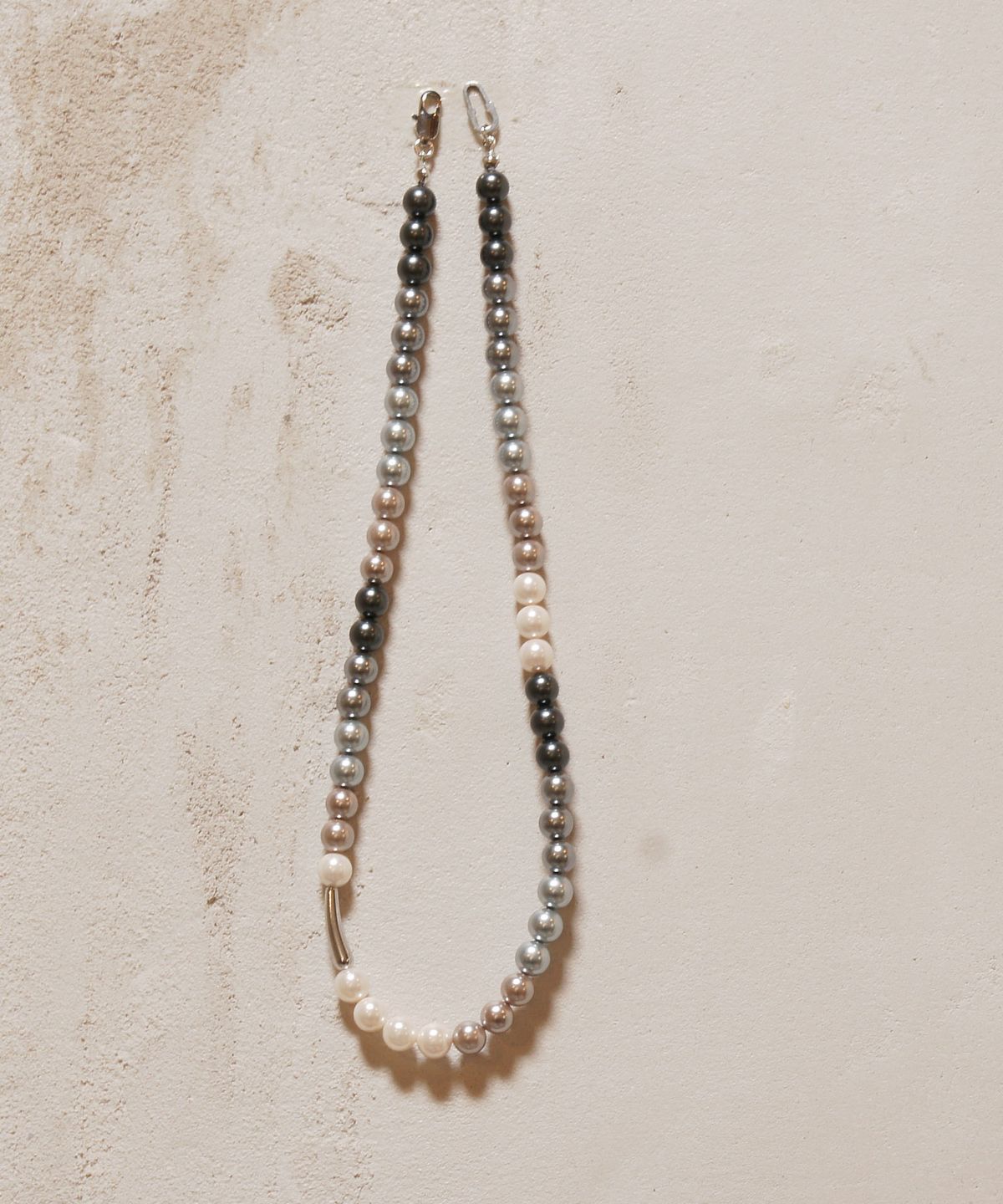 트레쥬(TREAJU) GREY GRADATION PEARL NECKLACE