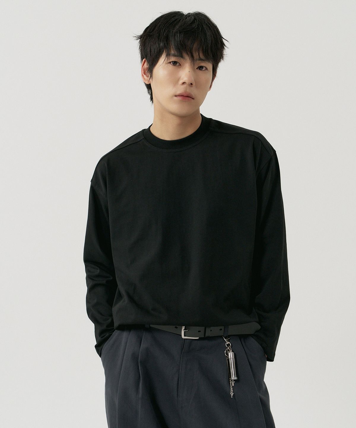 그노크(GNOK) 데일리 긴팔 티셔츠[블랙]