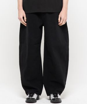 커브드 벌룬 코튼 데님팬츠[블랙]