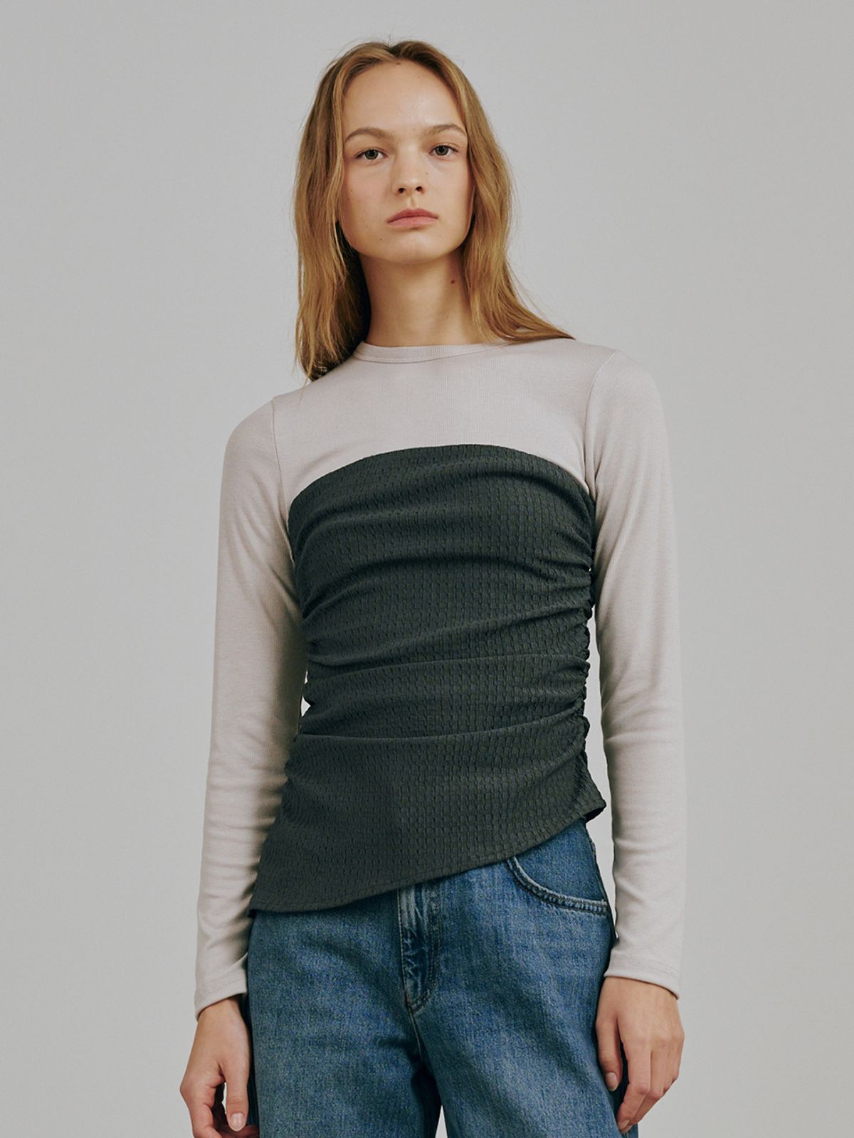 누브(NOUVE) 뷔스티에 탑 +롱슬리브 셋트 - 그레이 / Bustier Top + Long Sleeve Set - Gray