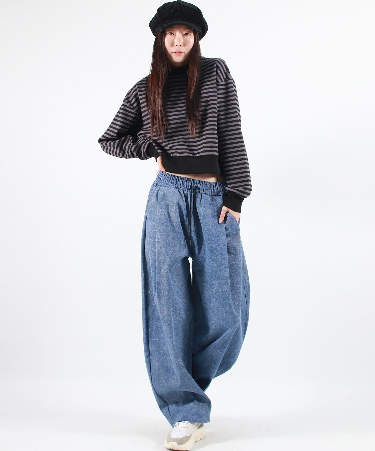 드마크(DEMARC) STONE WASHED CHICANO WIDE ONE-TUCK PANTS - Blue