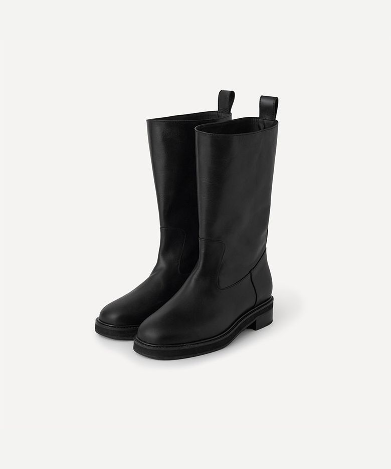 WIT HALF BOOTS (BLACK)