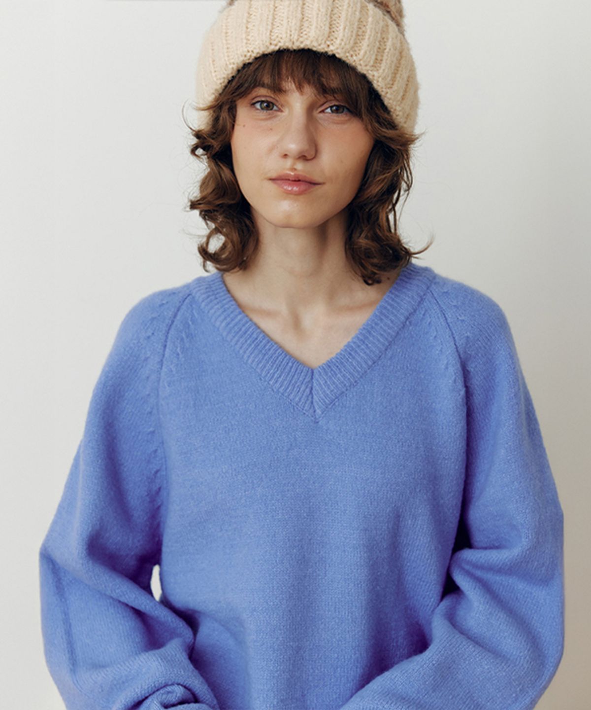 코스에그(COSEGG) Colorful V-neck Loose Fit Knit_EEFKN69_6color