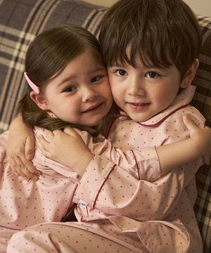 실크핏 리틀도트 긴팔 키즈 잠옷 세트