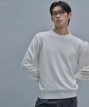 Basic Crewneck Sweater  White