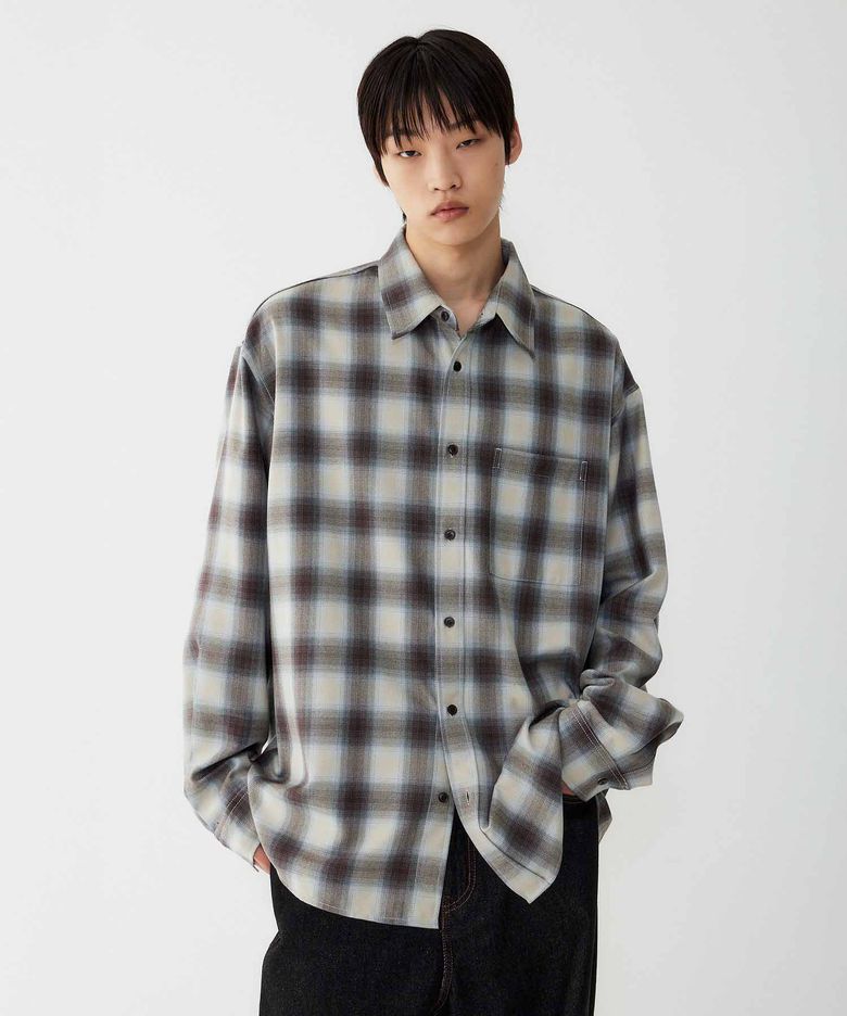 [MEN] 그라데이션 체크 셔츠_라이트 그레이 9155421214