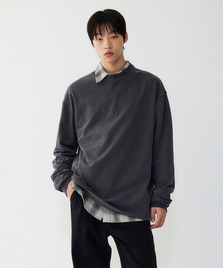 [MEN] 톰보이 오버핏 피그먼트 롱슬리브 티셔츠_그레이 9155322109