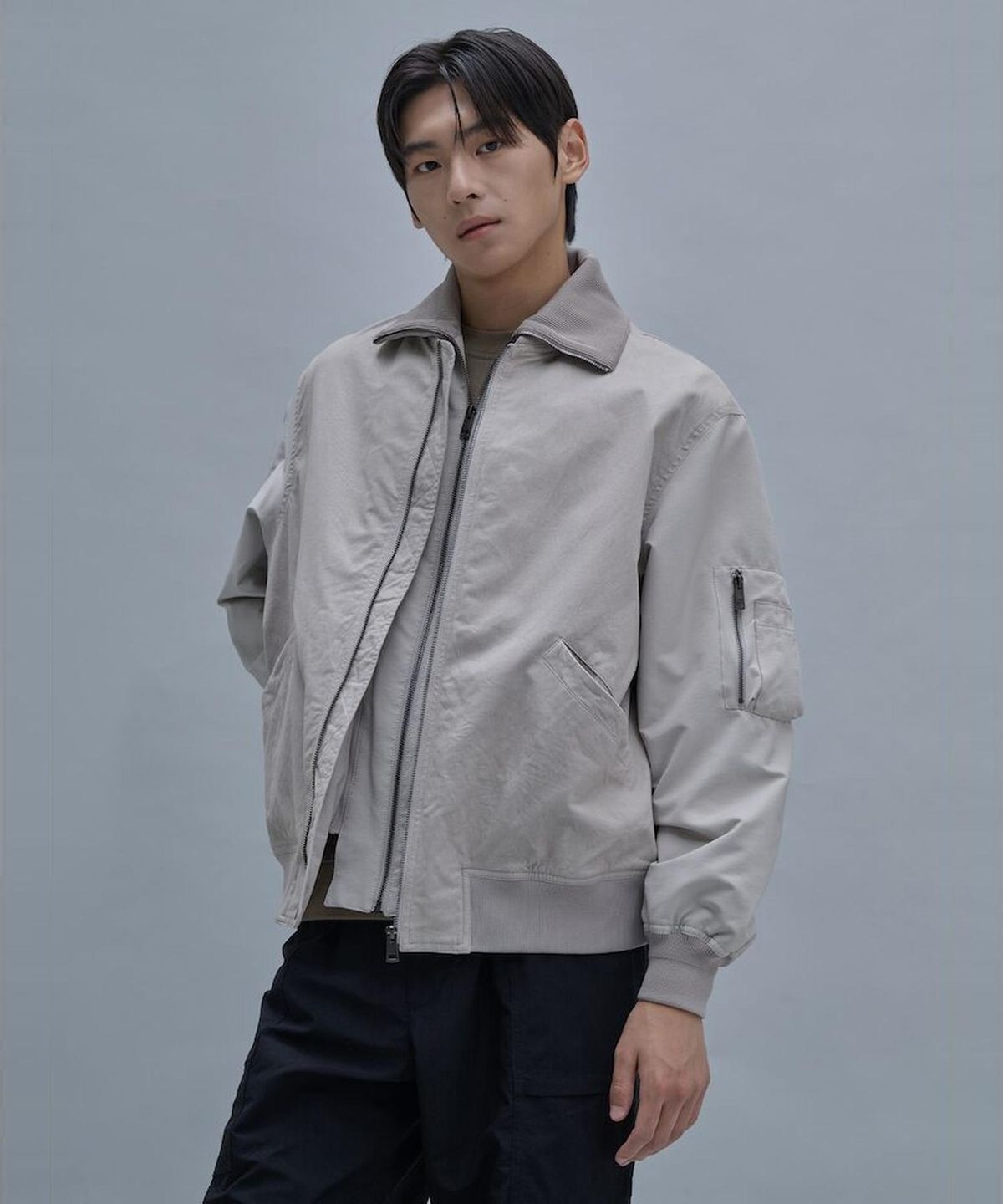시프트지(SHIFT.G) Collar Detachable Ma1 Jumper  Beige