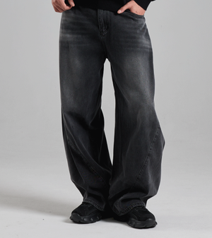 3D 입체 절개 커브드 데님 팬츠 (블랙)