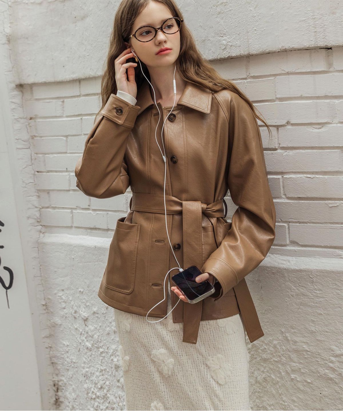 로트르드민(LAUTREDE MIN) Daze belted leather Brown jacket