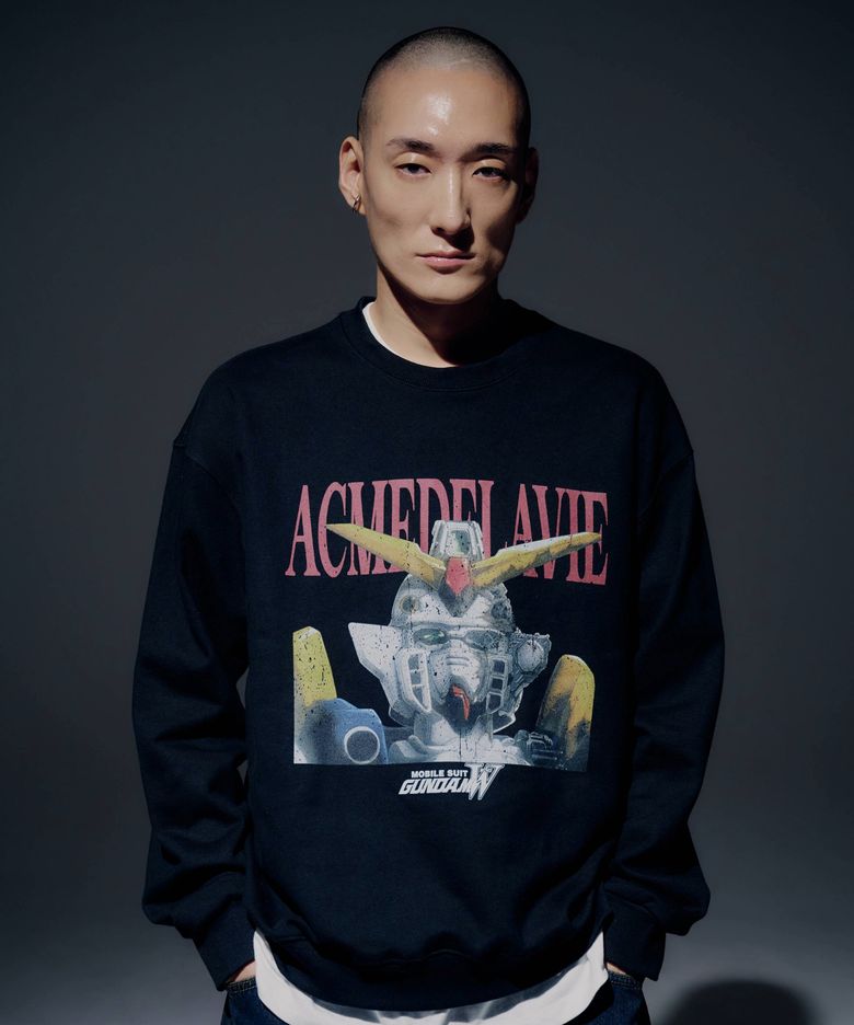 기동전사 건담 MOBILE SUIT GUNDAM WING PORTRAIT SWEATSHIRT (2 COLOR)