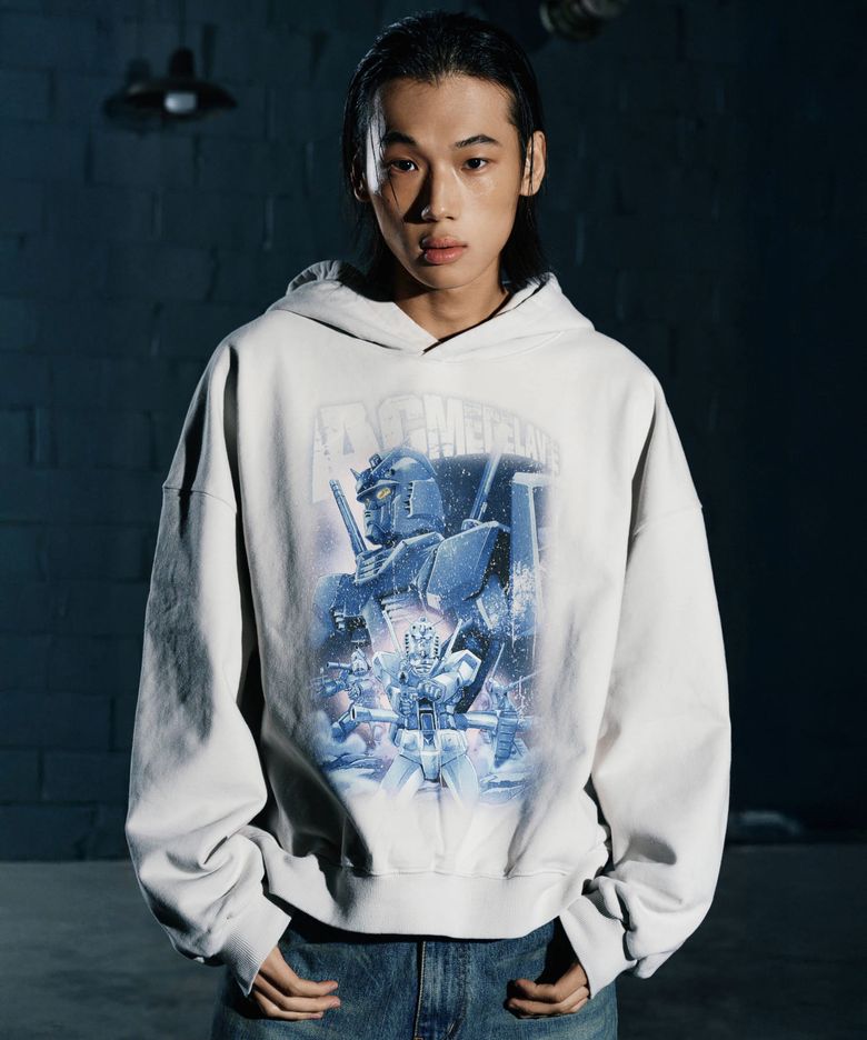 기동전사 건담 MOBILE SUIT GUNDAM OPERATION V BIO WASHING HOODIE (2 COLOR)