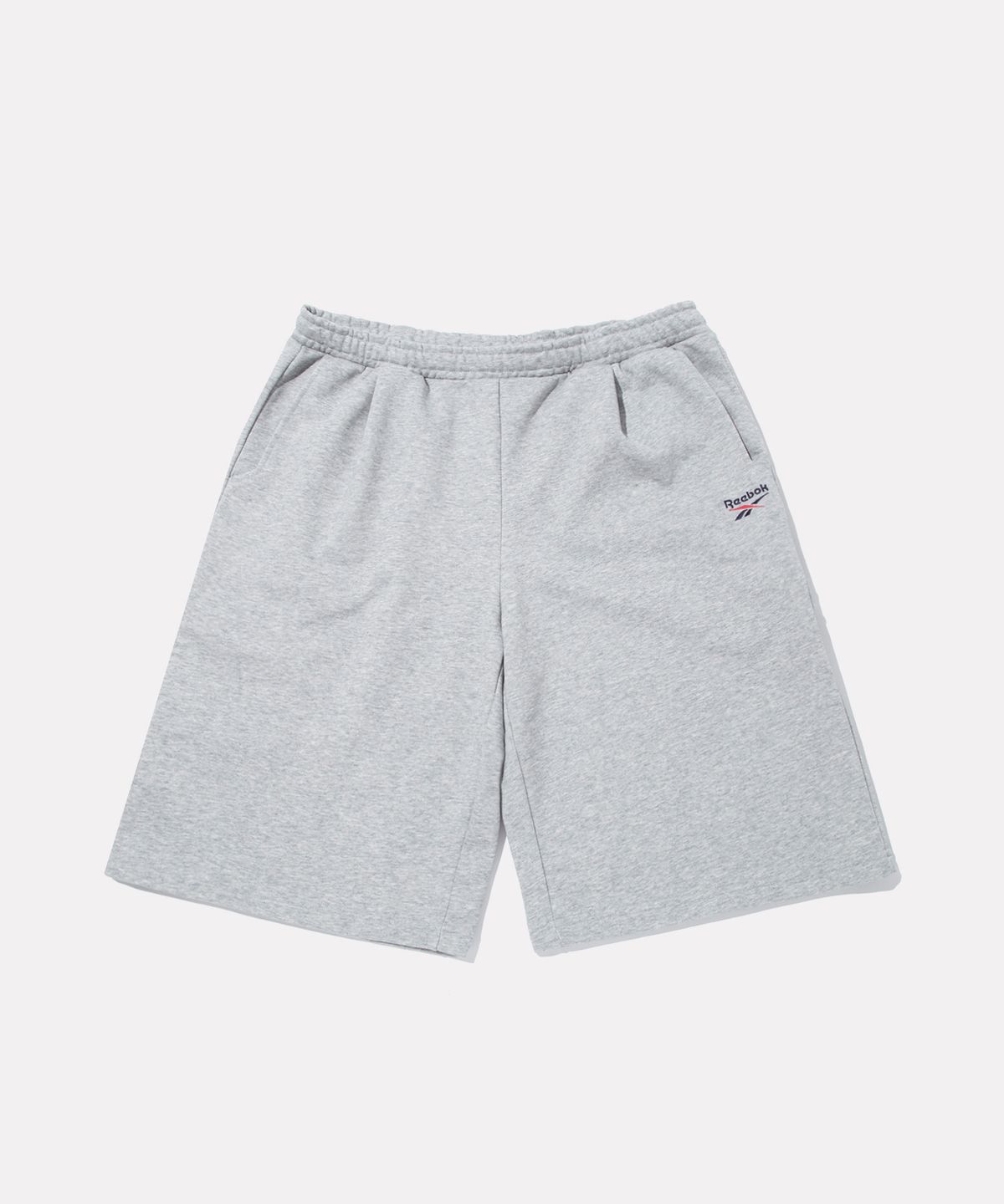 리복(REEBOK) 스웨트 버뮤다 쇼츠 - 그레이