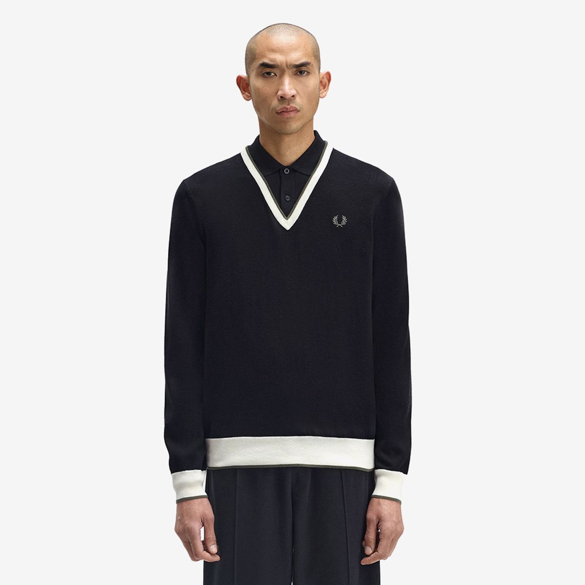 프레드페리(FRED PERRY) [Sharp] 컨트라스트 팁 니트 - 블랙 AFPM253K316-102