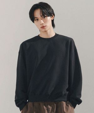 데이컷 크롭 오버핏 맨투맨 블랙 KJMT2648