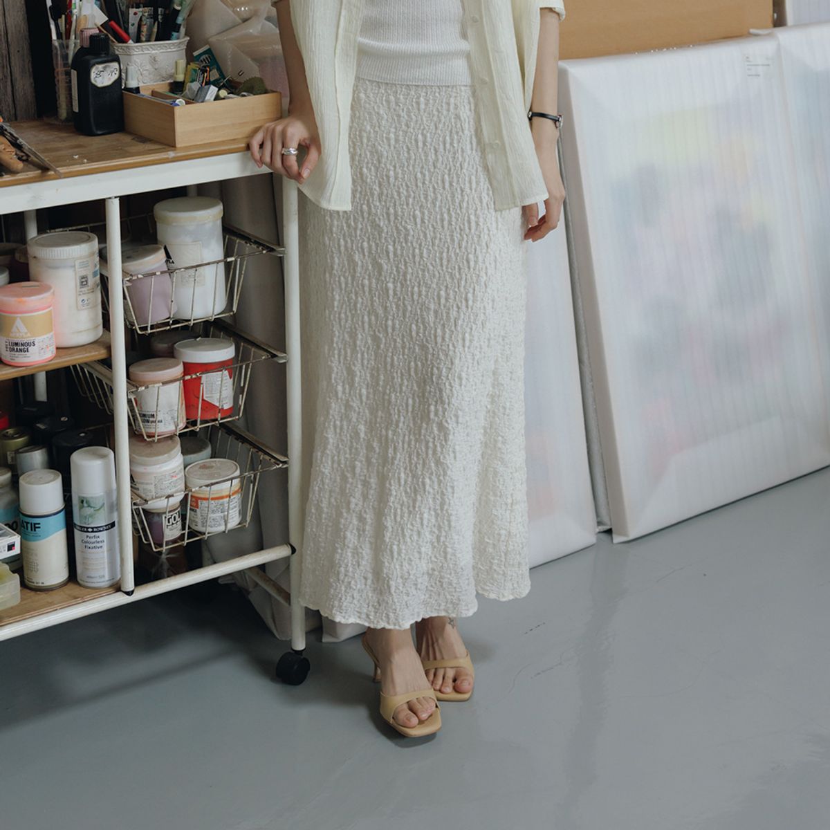 호와스(HOWUS) BLISS RIPPLE H-LINE SKIRT (CREAM)