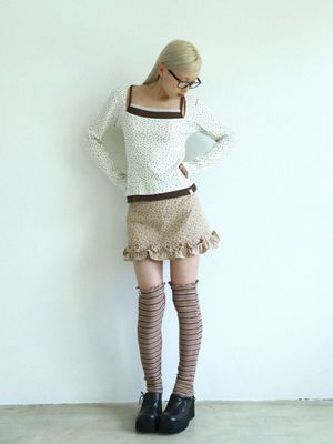 플라워 러플 미니 스커트(베이지)