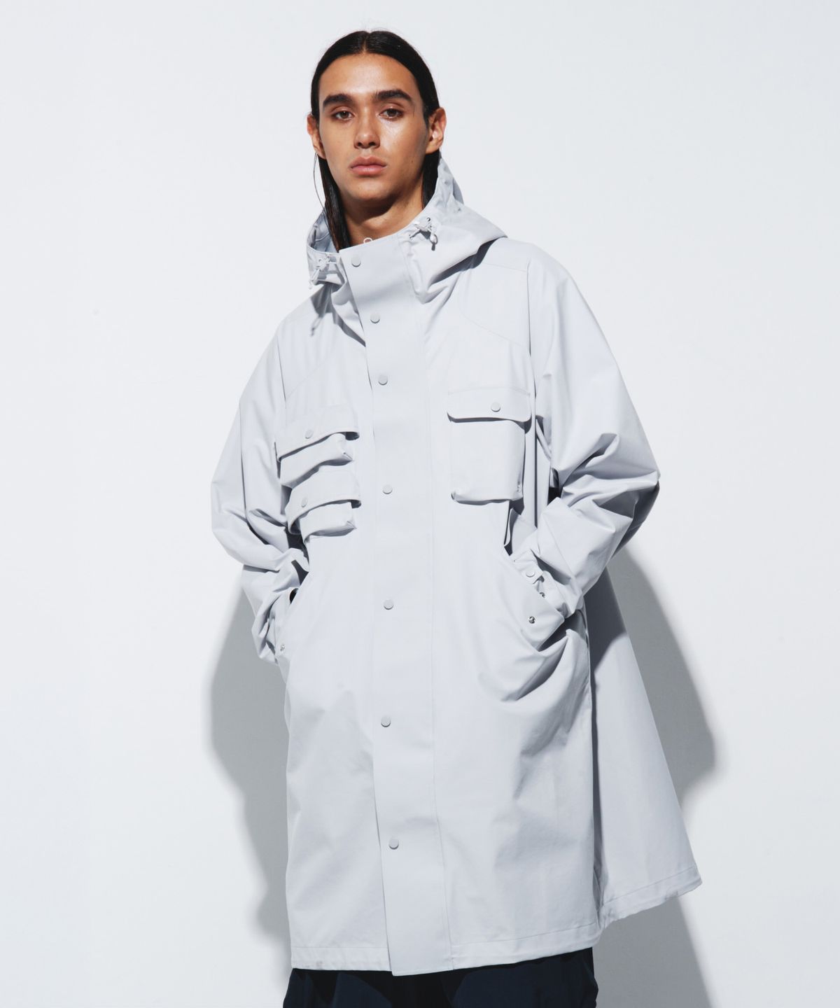 칼라파타르(KALAPATTHAR) OUTPOCKET RAGLAN LONG WINDBREAKER - LIGHT GRAY